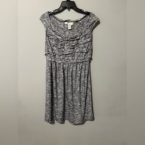 Sleeveless ruffle top dress